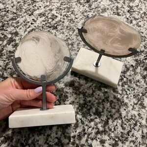 Elegant White Agate and Marble Metal Decorative Stand Bookends